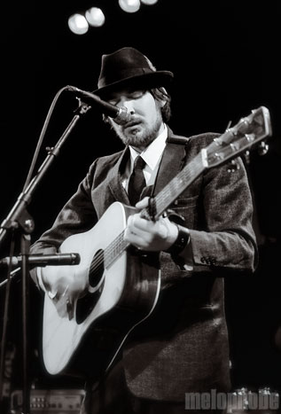 Shane Tutmarc at Tractor Tavern, October 22, 2009. Photo by Katie Gregory.
