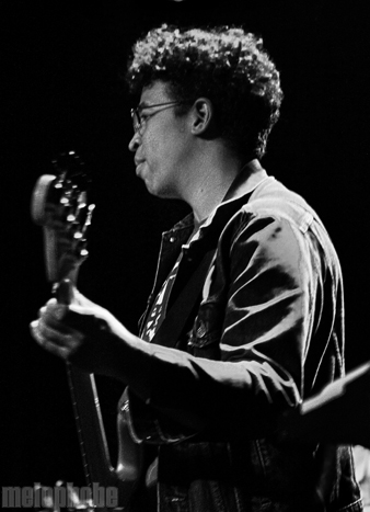 Gossip at Showbox Market, October 23, 2009. Photo by Stephanie Guerrero.