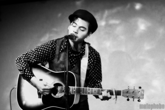Vince Mira at Can Can & The Sunset, October 27, 2009. Photo by Francisco Outhet.