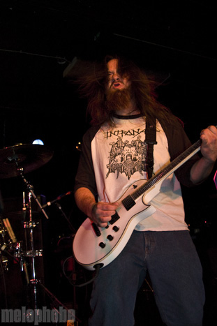 Slave Traitor at El Corazon, November 5, 2009. Photo by Bogdan Mohora.