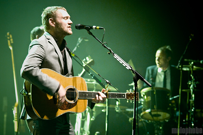David Gray at Paramount Theatre, November 5, 2009. Photo by Jared Froiland and Katie Lomax.