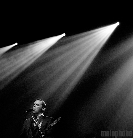 David Gray at Paramount Theatre, November 5, 2009. Photo by Jared Froiland and Katie Lomax.