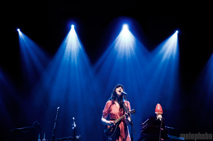 Lisa Hannigan at Paramount Theatre, November 5, 2009. Photo by Jared Froiland and Katie Lomax.