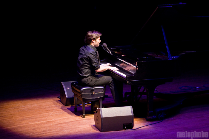 Rufus Wainwright at Benaroya Hall, November 8, 2009. Photo by Jill Rachel Evans.