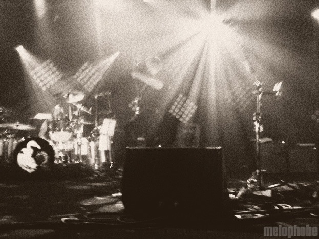 Them Crooked Vultures at Roseland Theater, November 22, 2009. Photo by Nicci Boots.