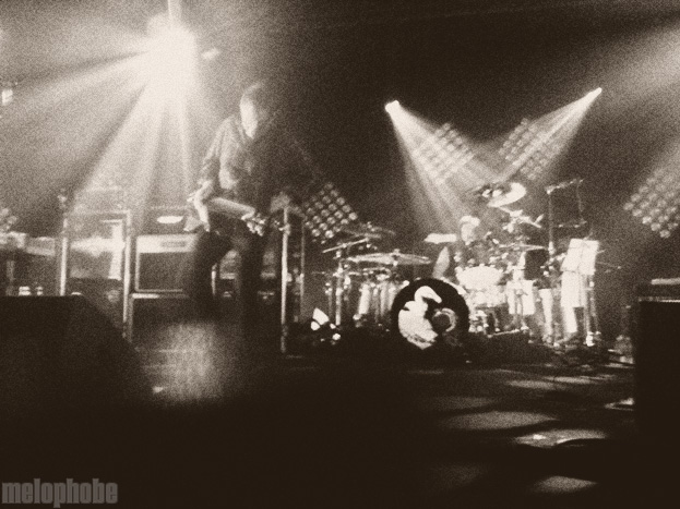 Them Crooked Vultures at Roseland Theater, November 22, 2009. Photo by Nicci Boots.