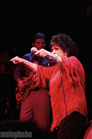 Wanda Jackson at Tractor Tavern, November 27, 2009. Photo by Joe Graziano.