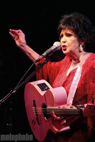 Wanda Jackson at Tractor Tavern, November 27, 2009. Photo by Joe Graziano.