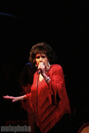 Wanda Jackson at Tractor Tavern, November 27, 2009. Photo by Joe Graziano.