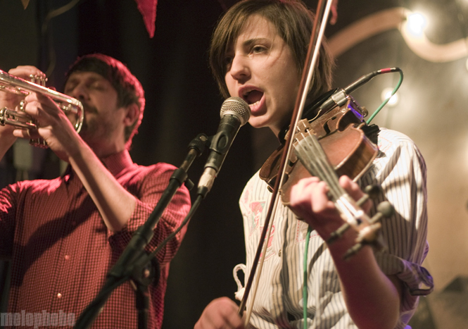 Fanfarlo at TT the Bear's, December 17, 2009. Photo by Beth Freeman Doreian.
