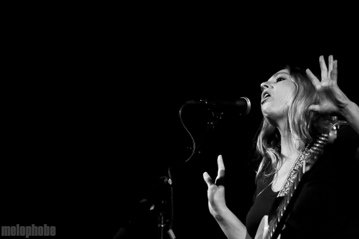 Lissie at Somerville Theatre, January 10, 2010. Photo by Steve Benoit.