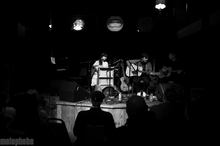 Asobi Seksu at Mississippi Studios, January 19, 2009. Photo by Rodrigo Melgarejo.