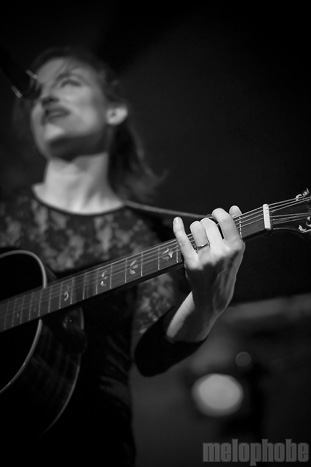 Dawn Landes at Mercury Lounge, January 22, 2010. Photo by Jane Qin.