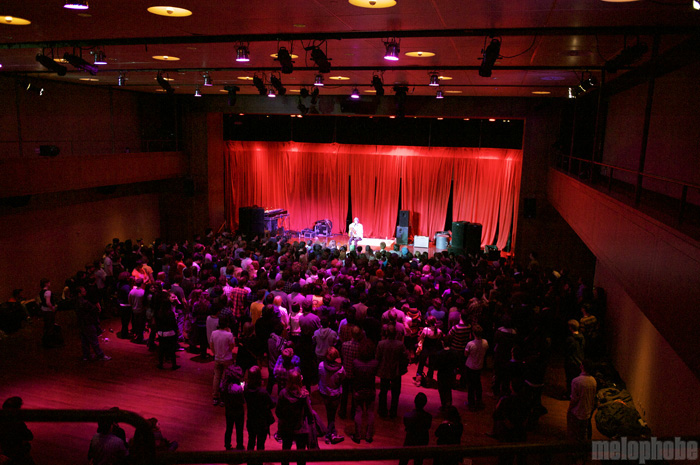 Atlas Sound at E&L Auditorium, February 4, 2010. Photo by Matthew Eisman.