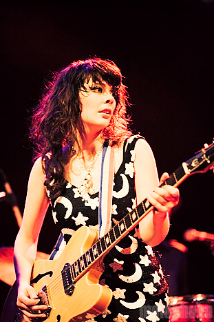 Those Darlins at Bowery Ballroom, February 12, 2010. Photo by Ari Sommer.