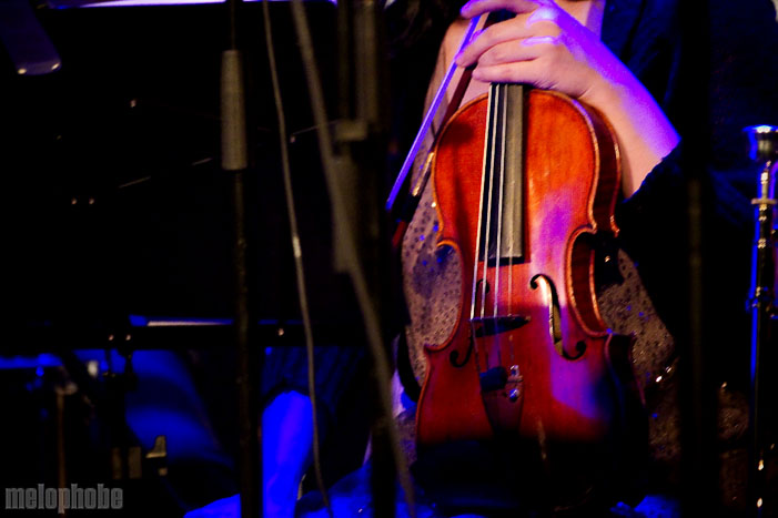 Chris Garneau at City Winery, February 19, 2010. Photo by Jane Qin.