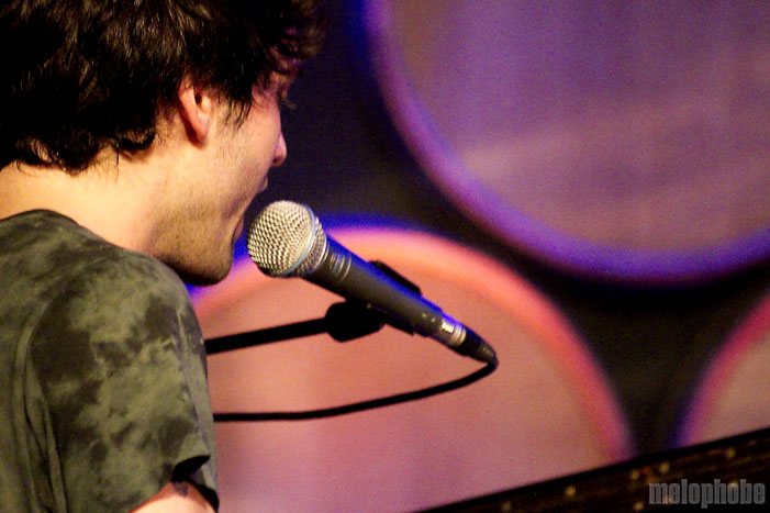 Chris Garneau at City Winery, February 19, 2010. Photo by Jane Qin.