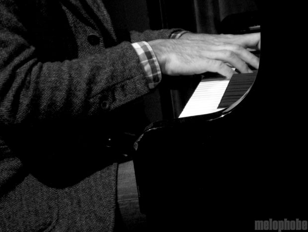 Greg Laswell at Cafe 939, February 23, 2010. Photo by Samantha Bettencourt.