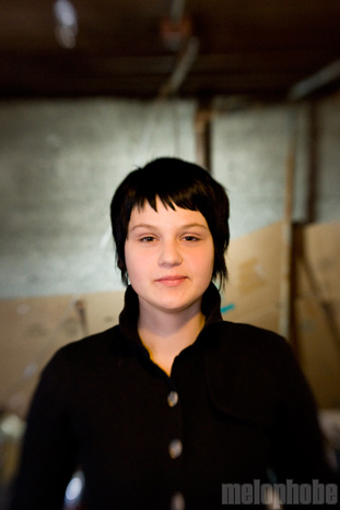Artist Profile - Kelli Schaefer. Photo by Ian McNeil.