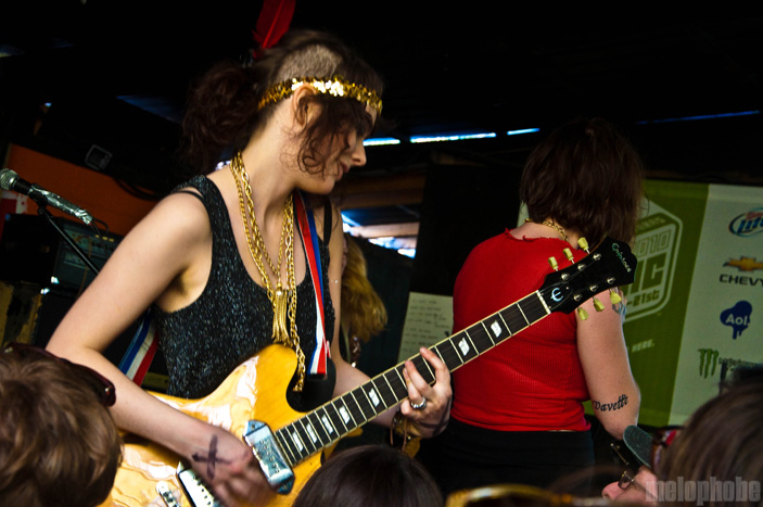 Those Darlins at Red 7, March 17, 2010. Photo by Chris Barth.
