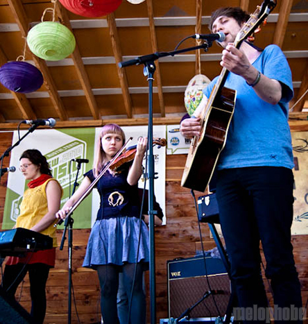 Seabear at Scoot Inn, March 18, 2010. Photo by James Mundy.