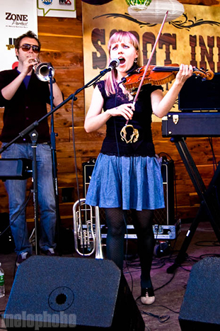 Seabear at Scoot Inn, March 18, 2010. Photo by James Mundy.