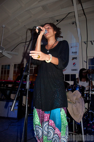 Nneka at Palm Door, March 19, 2010. Photo by Chris Barth.