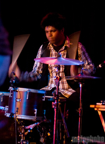 I Can Make a Mess Like Nobody's Business at El Corazon, March 22, 2010. Photo by Katie Gregory.