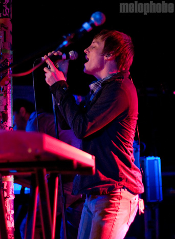 Deas Vail at El Corazon, March 22, 2010. Photo by Katie Gregory.