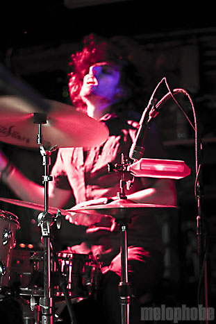 The Joy Formidable at Mercury Lounge, May 1, 2010. Photo by Jane Qin.