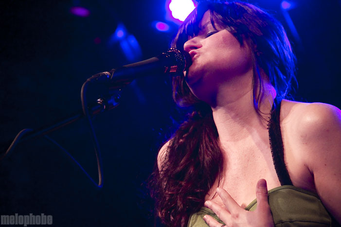 April Smith and the Great Picture Show at Brooklyn Bowl, May 14, 2010. Photo by Jane Qin.