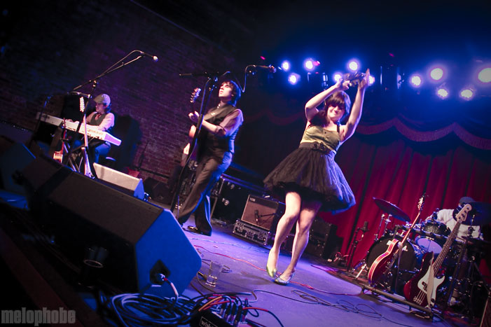 April Smith and the Great Picture Show at Brooklyn Bowl, May 14, 2010. Photo by Jane Qin.