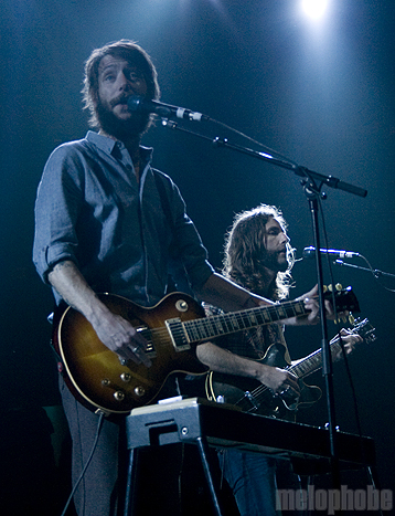 Band of Horses at TD Garden, May 17, 2010. Photo by Ian Doreian and Todd Harrington.