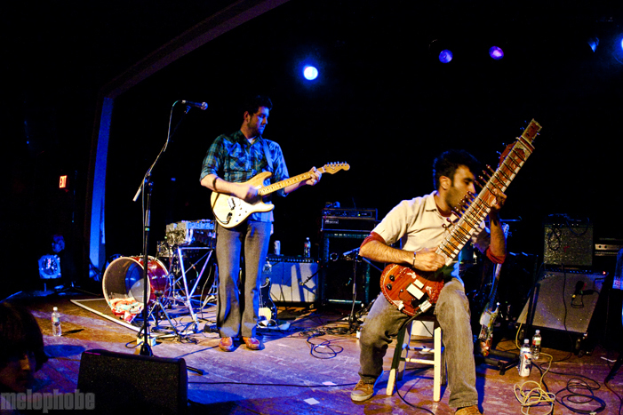 Donkeys at Wonder Ballroom, May 28, 2010. Photo by Lymay Iwasaki.