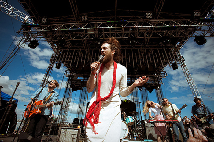 Edward Sharpe and the Magnetic Zeros, May 29, 2010