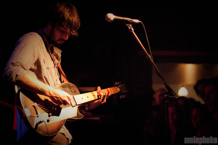 Ryan Bingham at TT the Bear's, June 2, 2010. Photo by Michael Spencer.