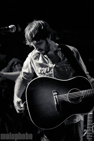 Ryan Bingham at TT the Bear's, June 2, 2010. Photo by Michael Spencer.