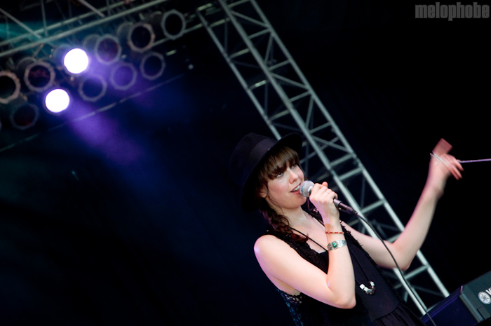 Diane Birch at That Tent, June 10, 2010. Photo by Chris Barth.