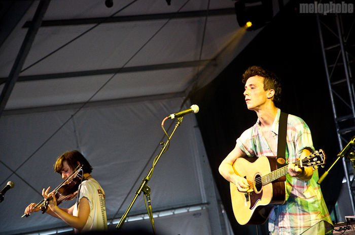 Fanfarlo at The Other Tent, June 10, 2010. Photo by Chris Barth.