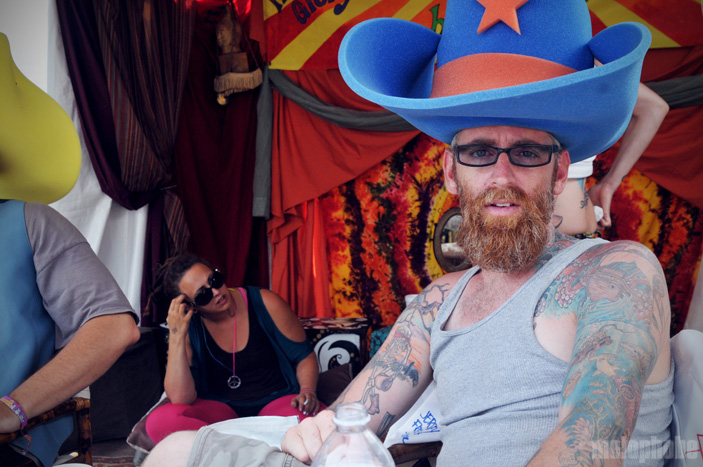 Photo Spectacular! - Bonnaroo 2010, June 10, 2010. Photo by Chris Barth and Hayley Kennedy.