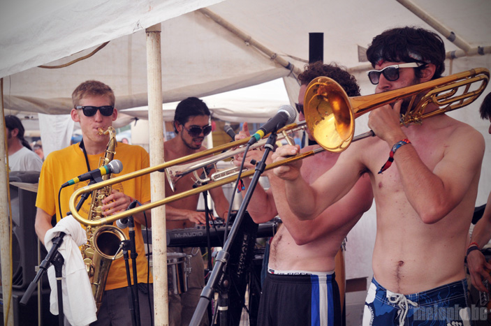 Photo Spectacular! - Bonnaroo 2010, June 10, 2010. Photo by Chris Barth and Hayley Kennedy.