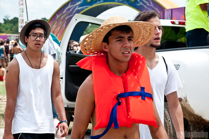 Photo Spectacular! - Bonnaroo 2010, June 10, 2010. Photo by Chris Barth and Hayley Kennedy.