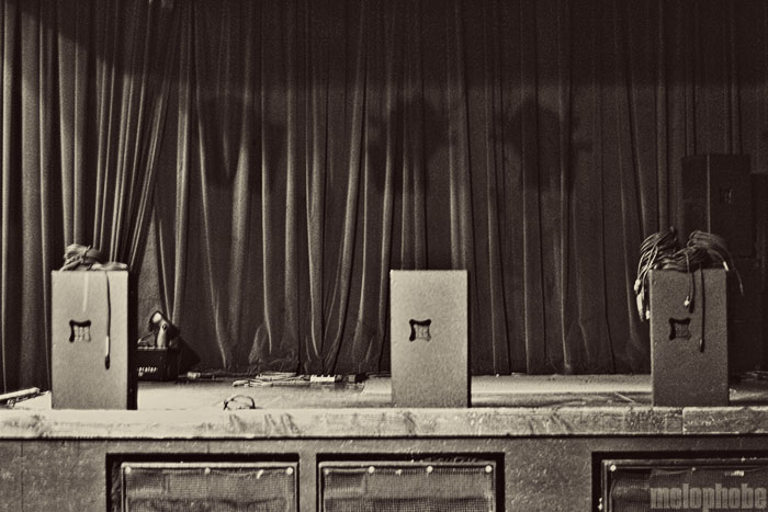 neumos crystal ball reading room. Photo by Nicole Kristek.