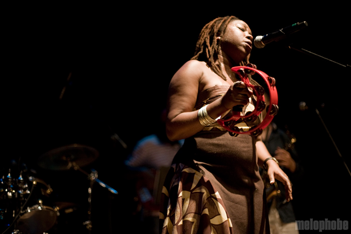 Chiwoniso at Museum of Fine Arts, July 21, 2010. Photo by Steve Benoit.