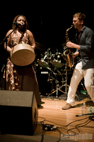 Chiwoniso at Museum of Fine Arts, July 21, 2010. Photo by Steve Benoit.