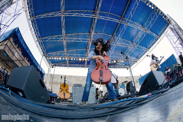 Avett Brothers, August 1, 2010. Photo by Steve Benoit.