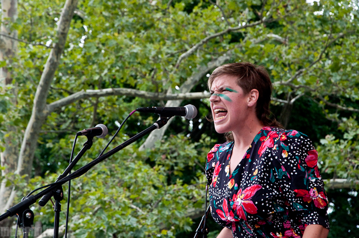 tUnE-yArDs at Central Park SummerStage, August 1, 2010. Photo by Chris Barth.