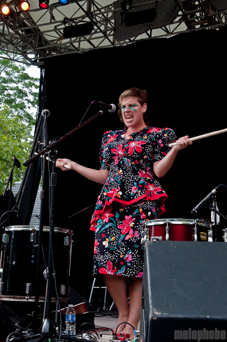 tUnE-yArDs at Central Park SummerStage, August 1, 2010. Photo by Chris Barth.