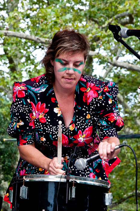 tUnE-yArDs at Central Park SummerStage, August 1, 2010. Photo by Chris Barth.