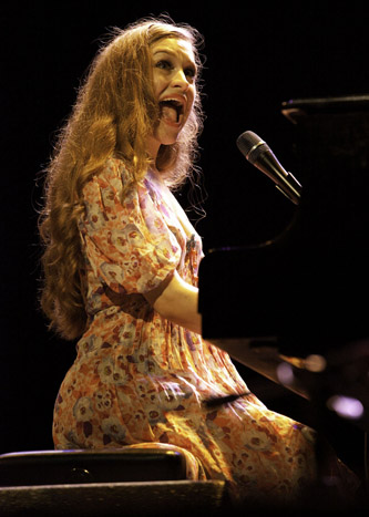 Joanna Newsom at The Moore Theatre, August 4, 2010. Photo by Erin Lodi.